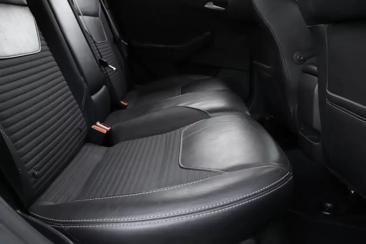 Ford Focus Focus 1.0 EcoBoost Sport Pakket Navi CruiseC 12M*