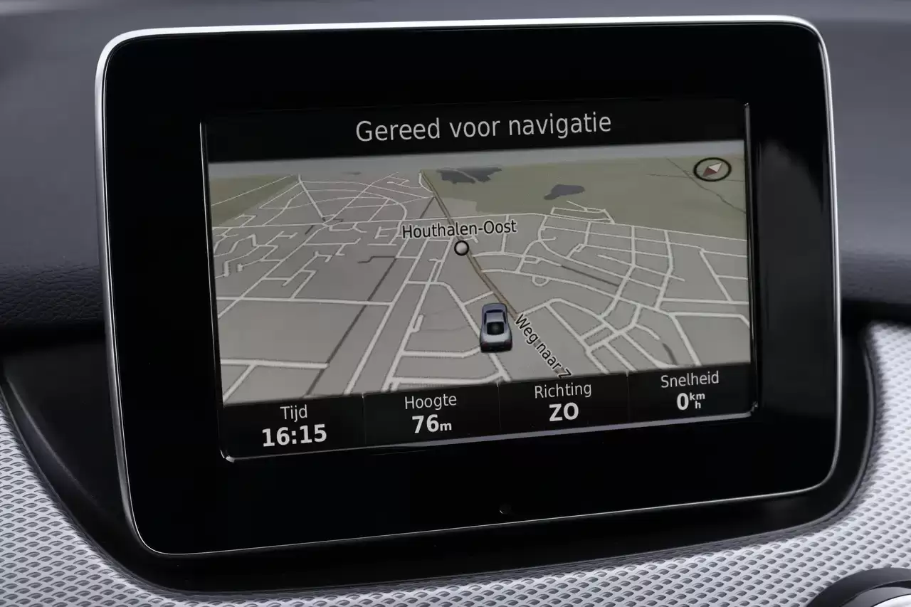 Mercedes-Benz B 180 B 180 d Navi CruiseC Camera Garantie*