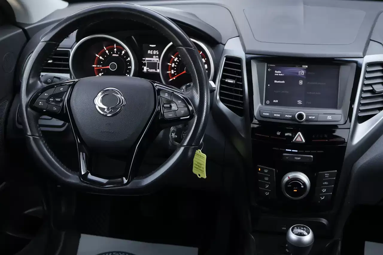 SsangYong XLV XLV 1.6i e-XGi 2WD Carplay Airco ParkS Garantie*
