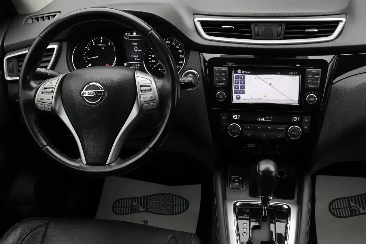 Nissan Qashqai Qashqai 1.2 DIG-T 2WD Pano TrekH 360° Garantie*