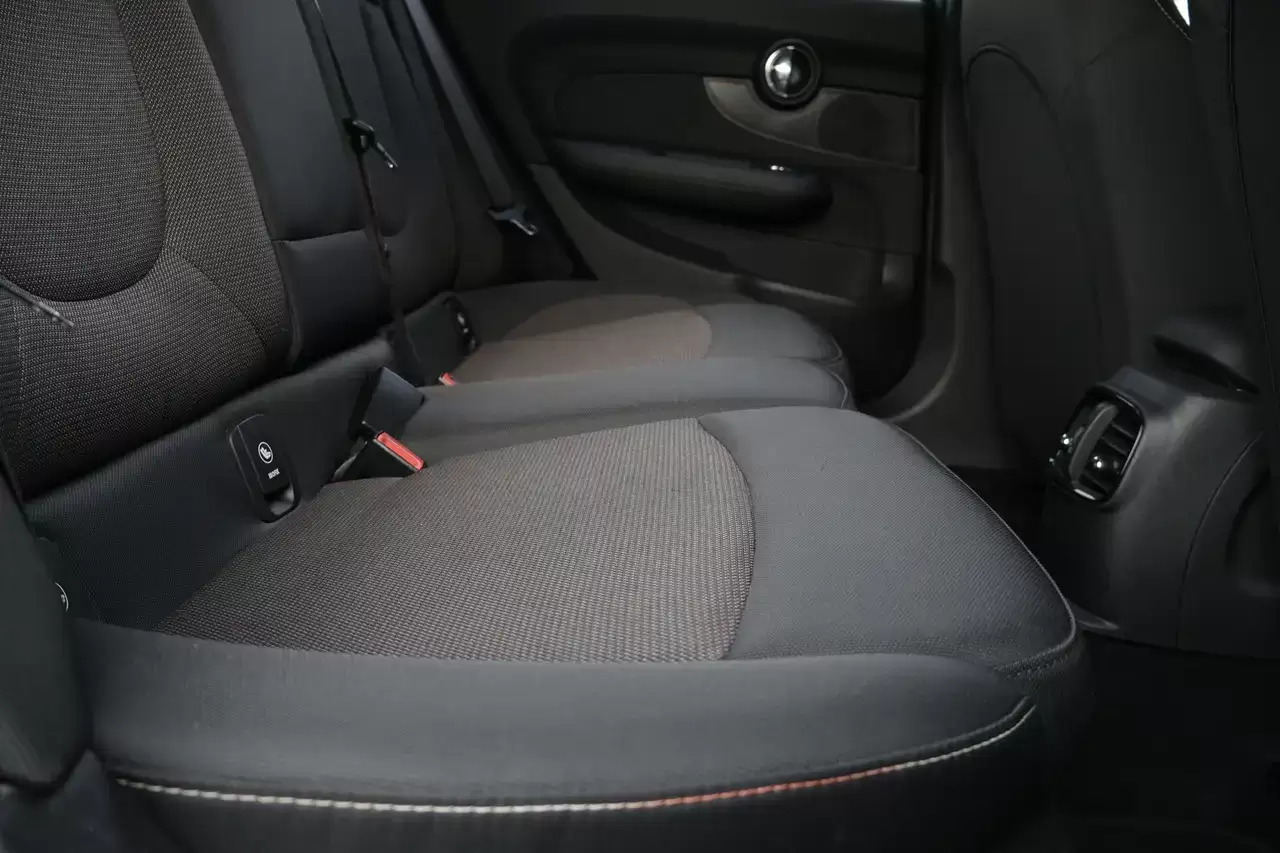 MINI One D Clubman Mini Clubman 1.5 D One AdBlue (EU6d-TEMP) Garantie