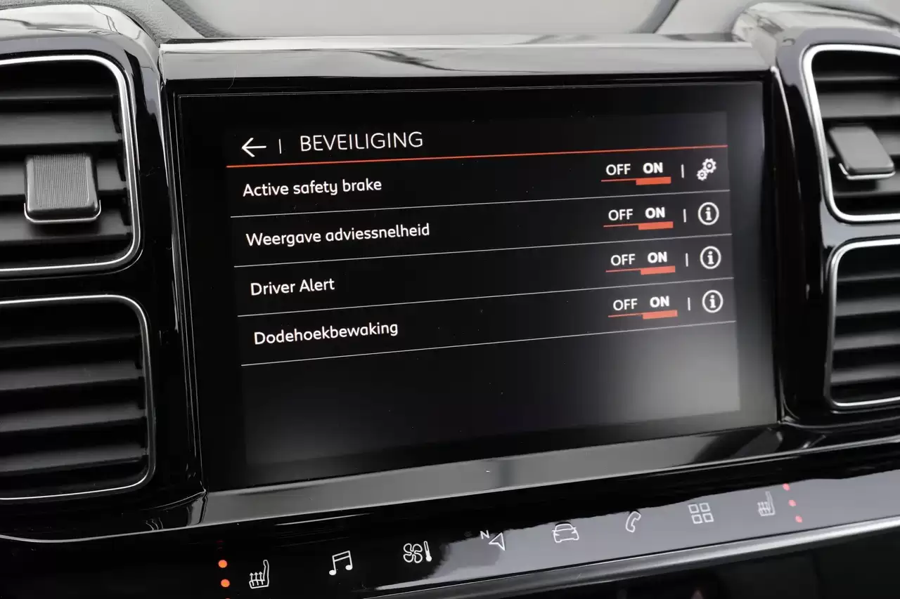 Citroen C5 Aircross 1.2 PureTech Keyless Carplay DodeH Garantie*