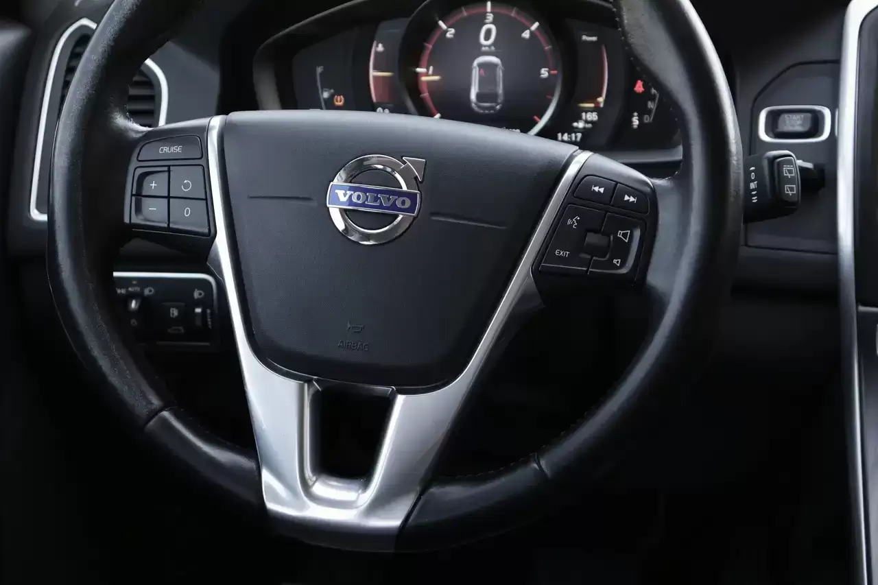 Volvo XC60 2.0 D3 CruiseC Camera Navi Leder Garantie*
