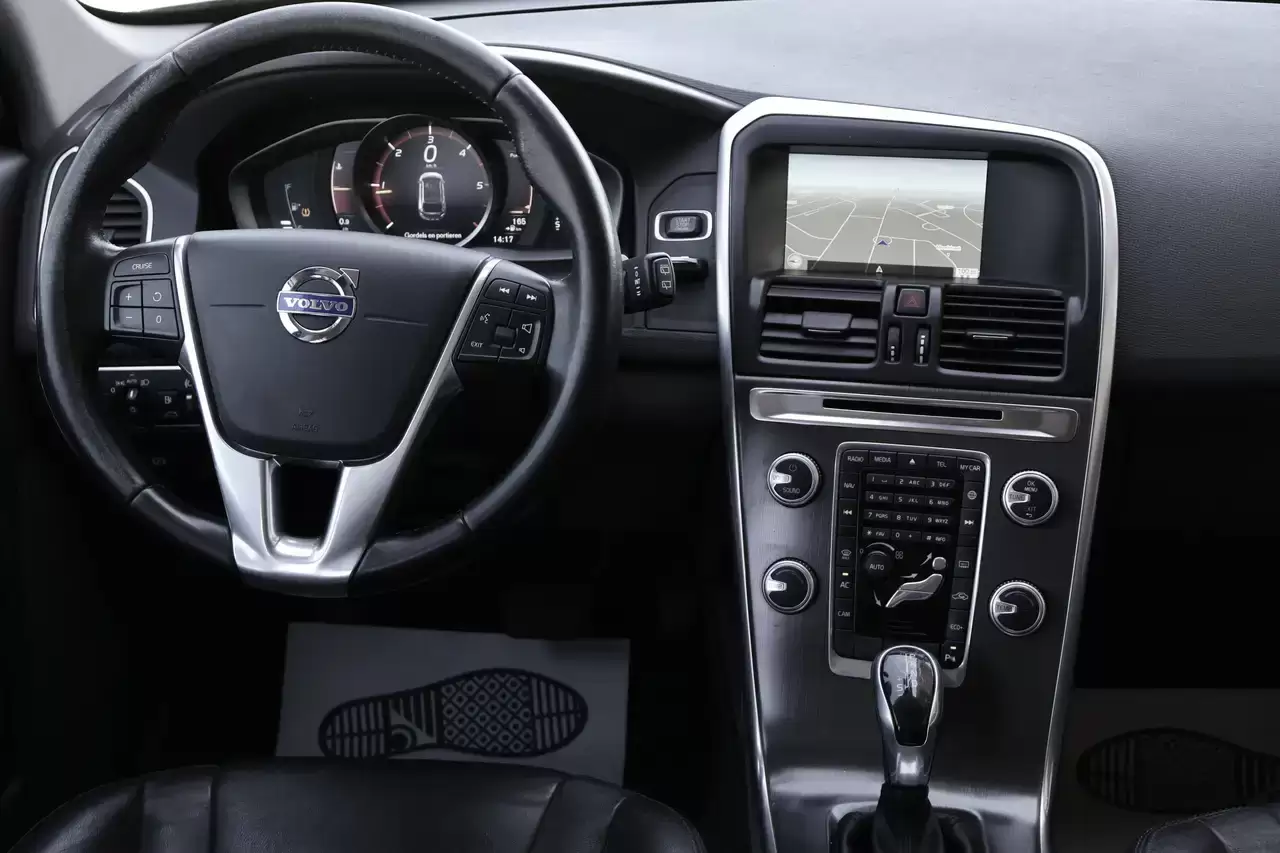 Volvo XC60 2.0 D3 CruiseC Camera Navi Leder Garantie*