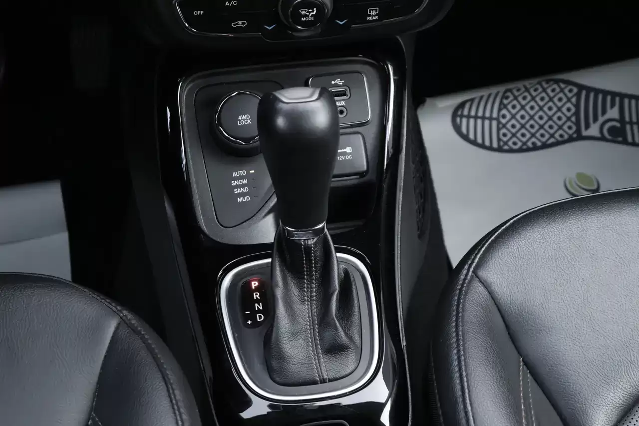 Jeep Compass Compass 1.4 Turbo 4×4 Limited BEATS Garantie