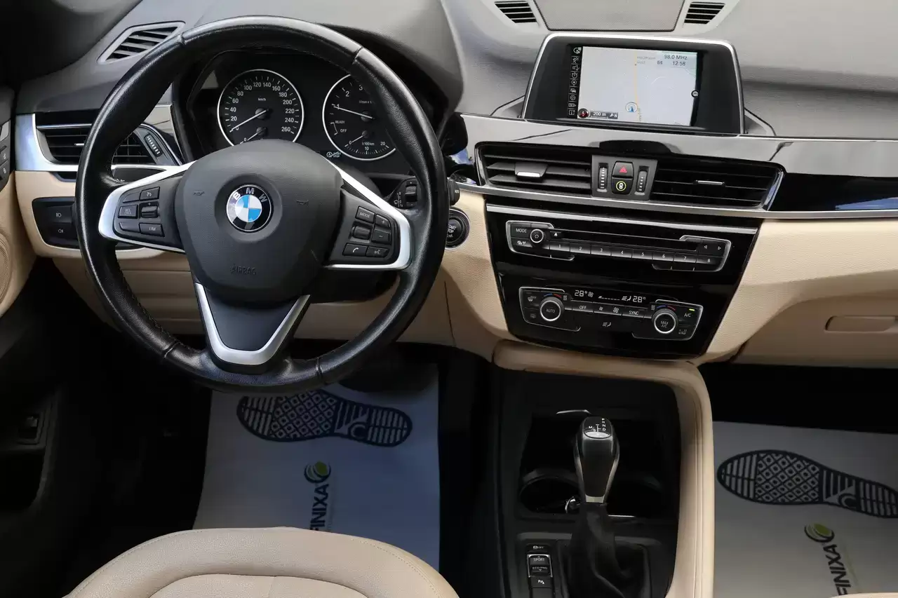 BMW X1 X1 1.5iA sDrive18 Trekhaak CruiseC Keyless Garantie*