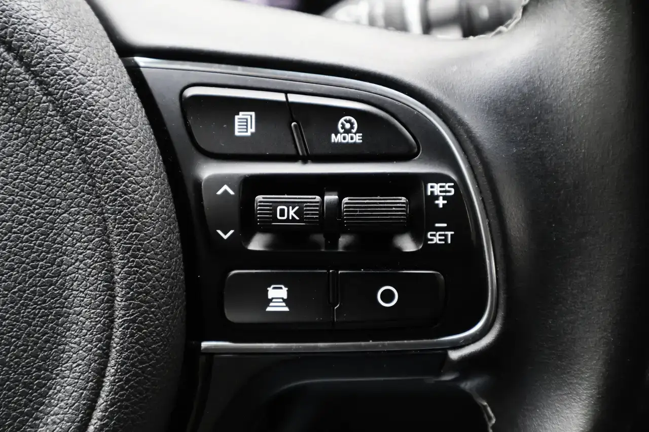 Kia Niro Niro PHEV 1.6 GDi Fusion DCT ACC Carplay Garantie*