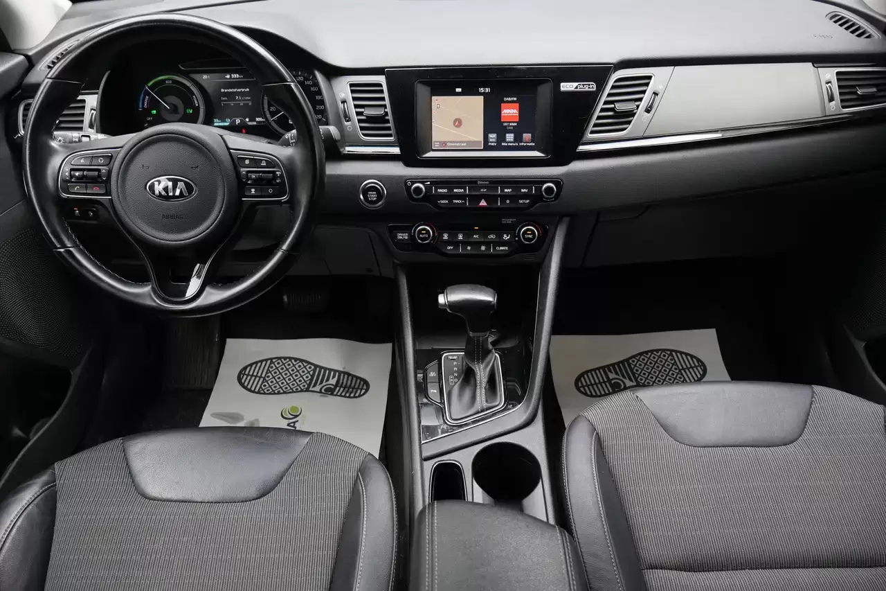Kia Niro Niro PHEV 1.6 GDi Fusion DCT ACC Carplay Garantie*