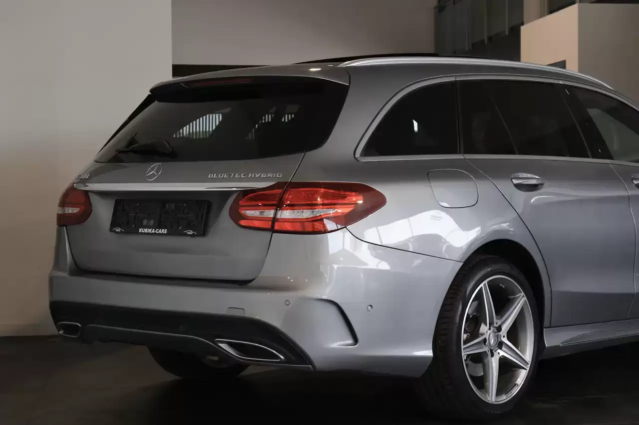 Mercedes-Benz C 300 C 300 Bluetec Hybrid Pano CruiseC ZetelV Navi