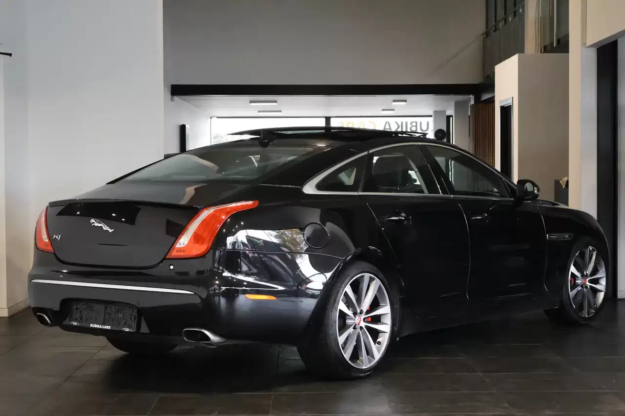 Jaguar XJ 3.0 V6 Diesel Pano DodeH Elek.V Keyless Garantie*