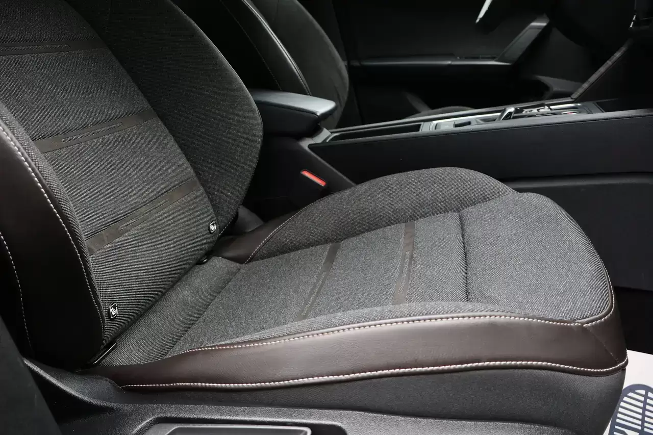 SEAT Leon e-Hybrid Sportstourer e-Hybrid 1.4 DSG (204PK) BTW* Garantie*
