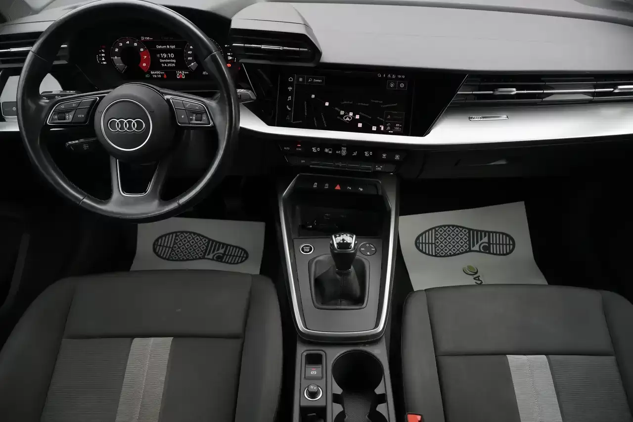 Audi A3 A3 Sportback 30 TFSI Keyless Navi Garantie *
