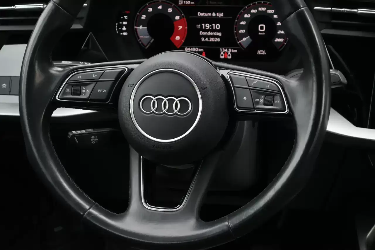 Audi A3 A3 Sportback 30 TFSI Keyless Navi Garantie *