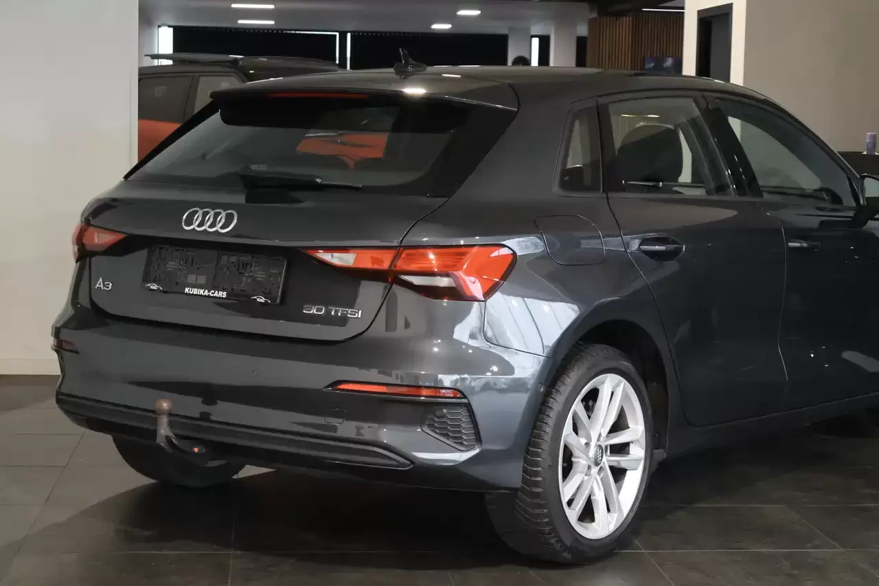 Audi A3 A3 Sportback 30 TFSI Keyless Navi Garantie *