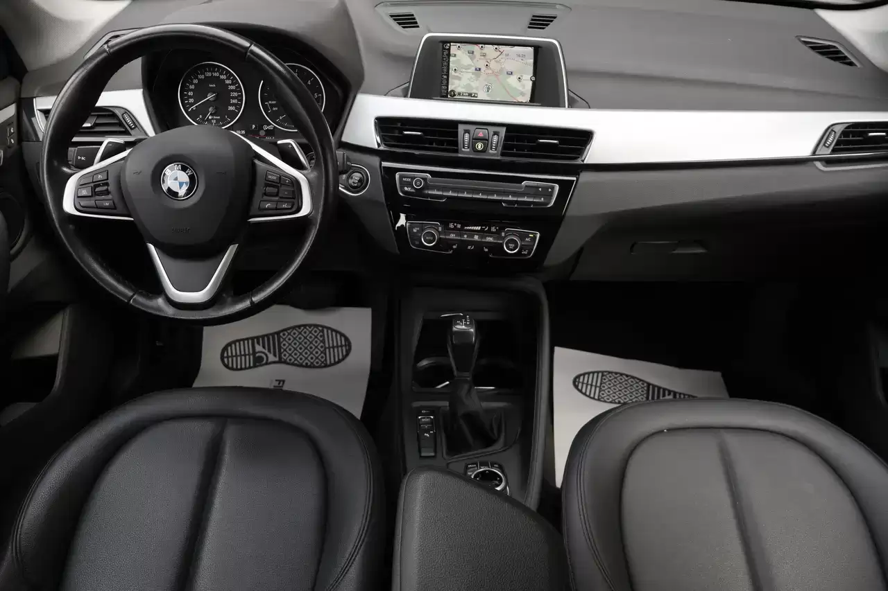 BMW X1 X1 2.0 dAS sDrive18 Pano TrekH Keyless Garantie*