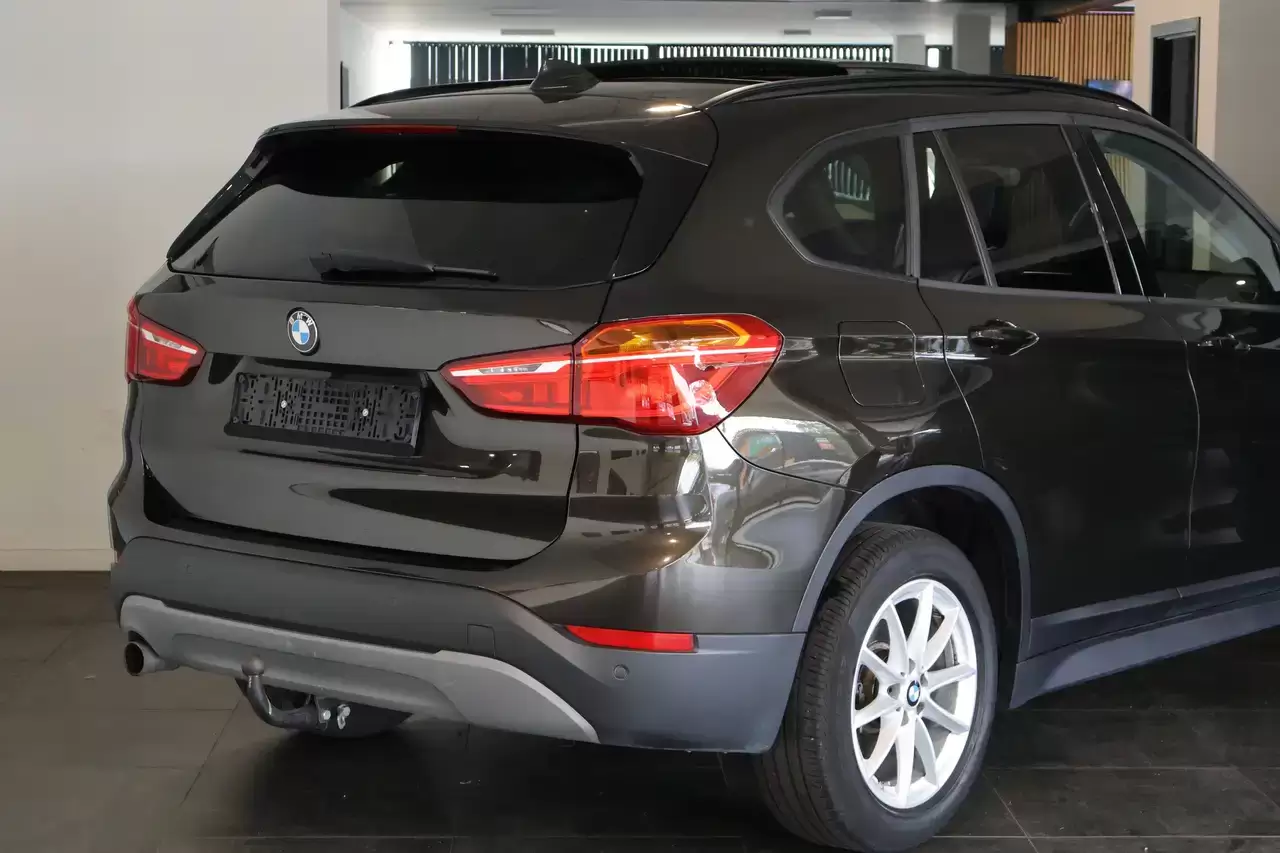BMW X1 X1 2.0 dAS sDrive18 Pano TrekH Keyless Garantie*