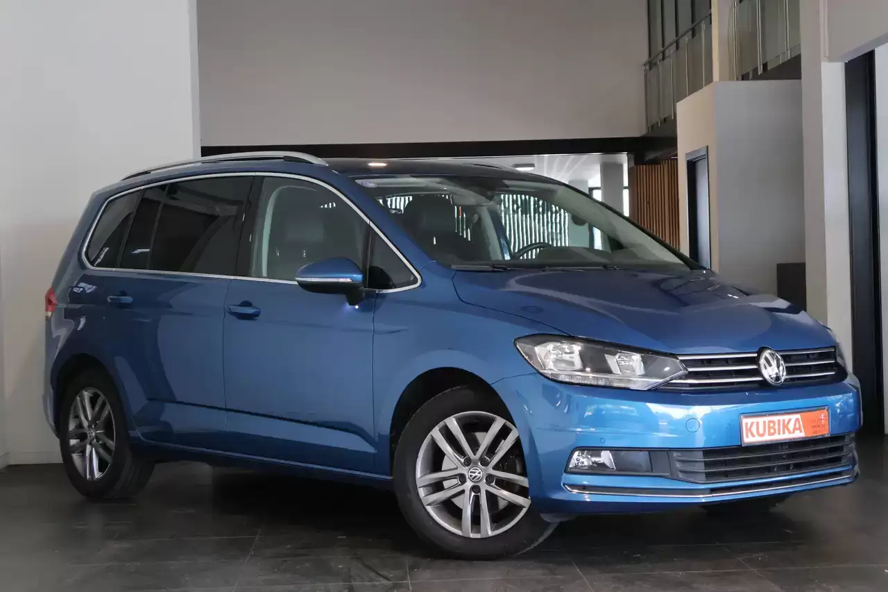 Volkswagen Touran Touran 1.5 TSI ACT Highline OPF DSG ACC TrekH LEDER Garantie*