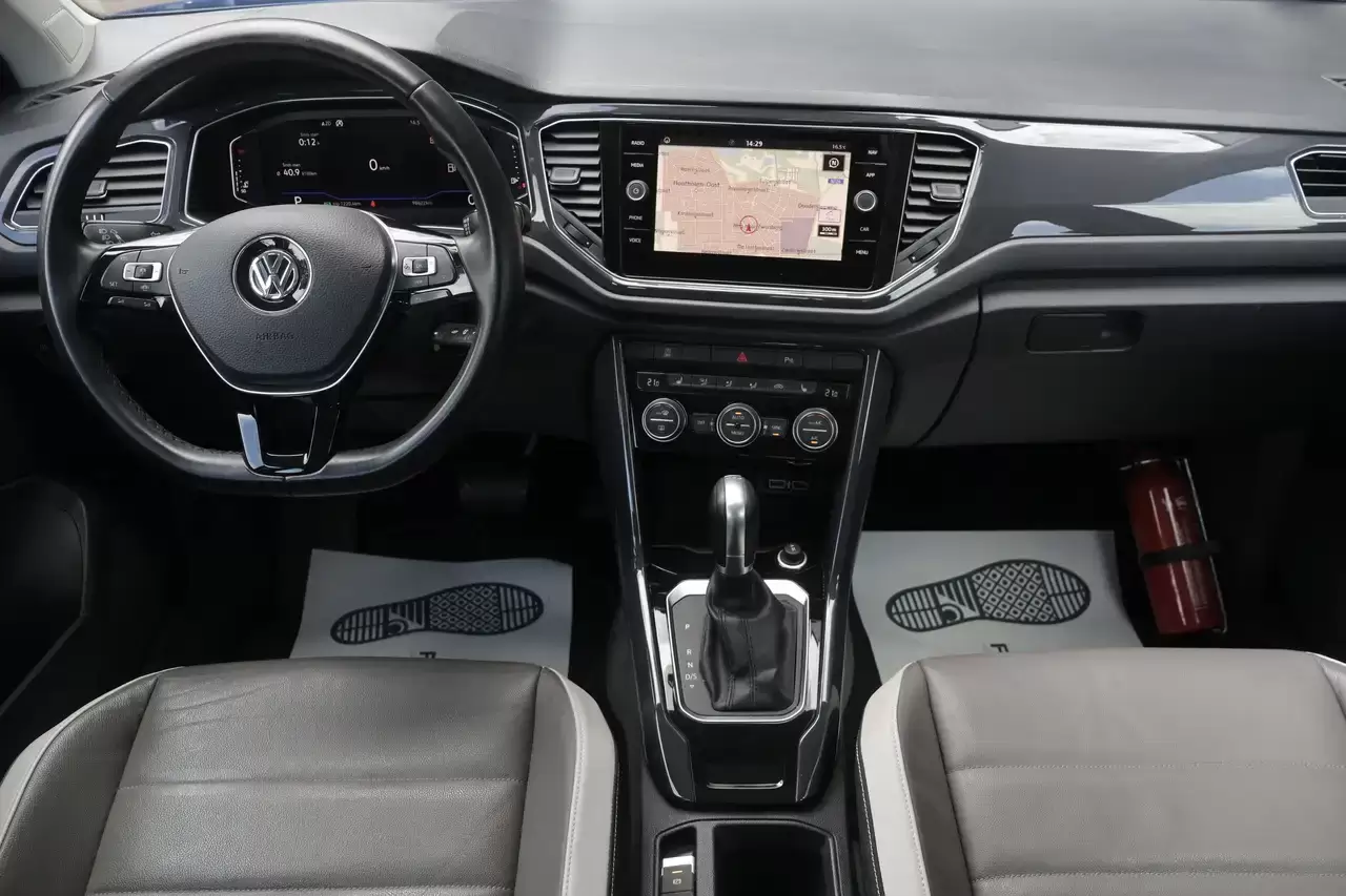 Volkswagen T-Roc T-Roc 1.5 TSI ACC Pano Leder Trekhaak Camera Garantie*