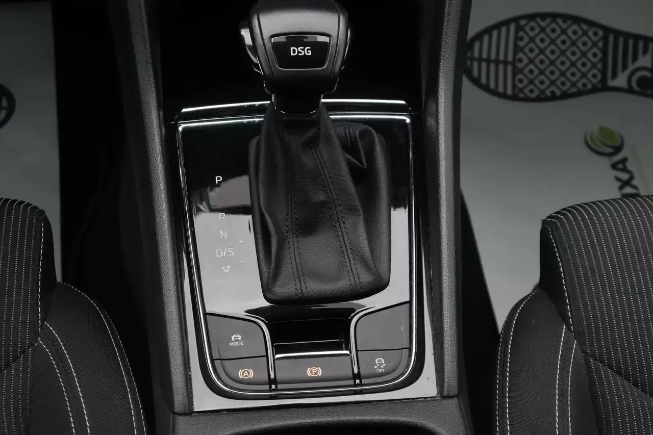 Skoda Karoq Karoq 1.5 TSI ACT DSG Keyless ACC LijnA Garantie*