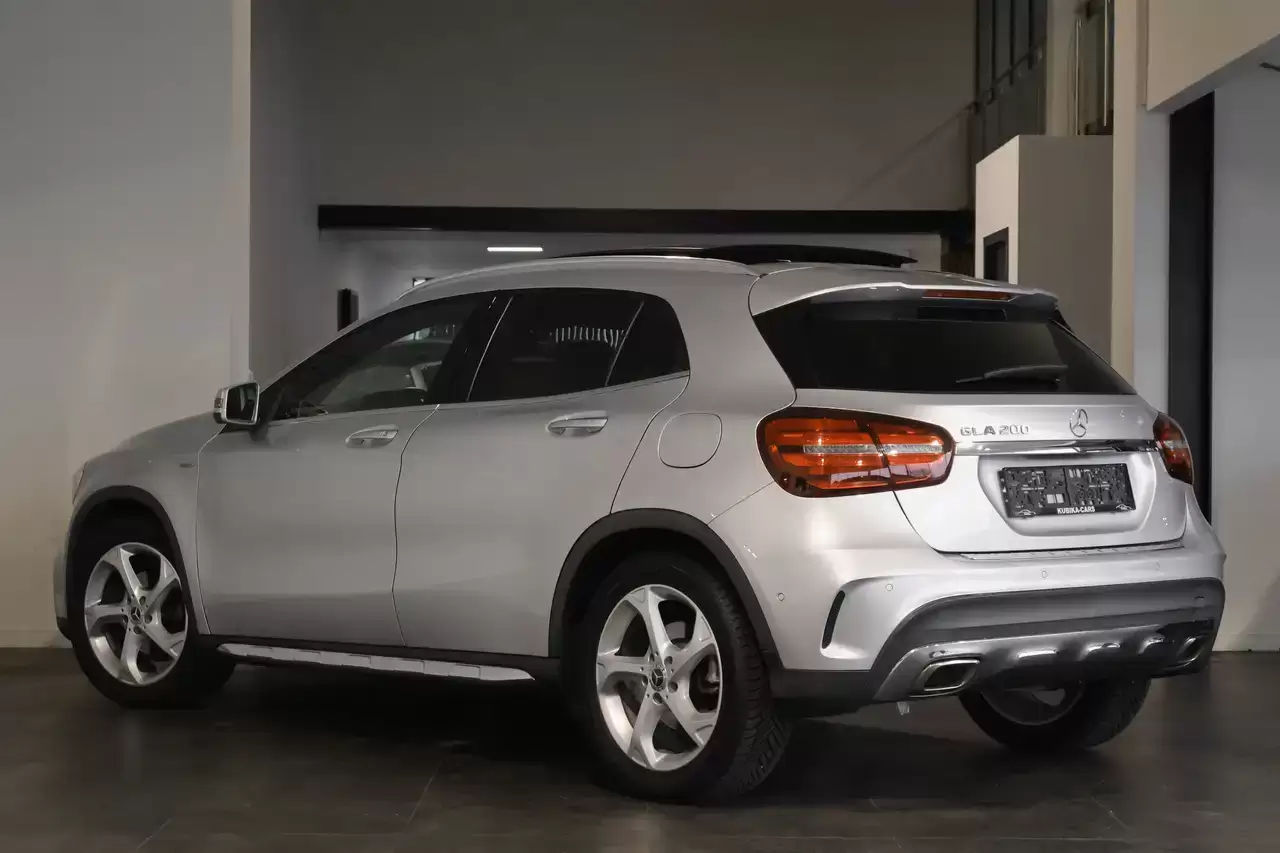 Mercedes-Benz GLA 200 Edition Pano 360° Navi ZetelV Leder Garantie*