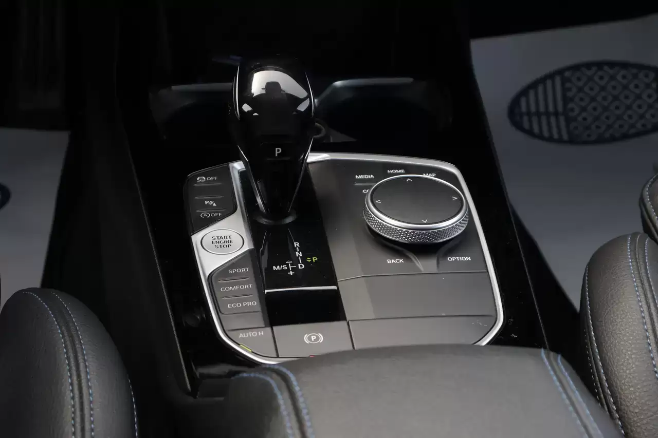 BMW 116 116iA OPF M-Pack CruiseC SfeerV Garantie*