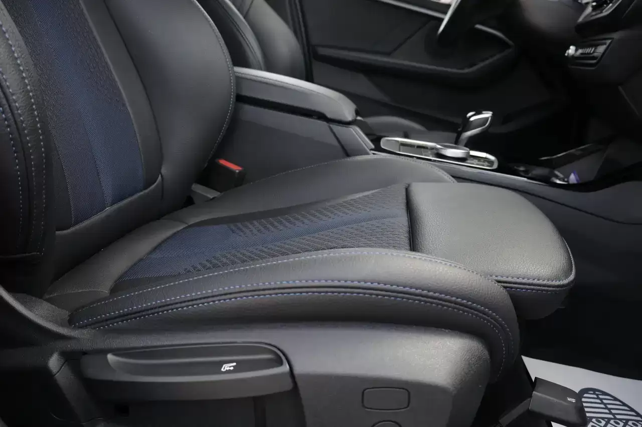 BMW 116 116iA OPF M-Pack CruiseC SfeerV Garantie*