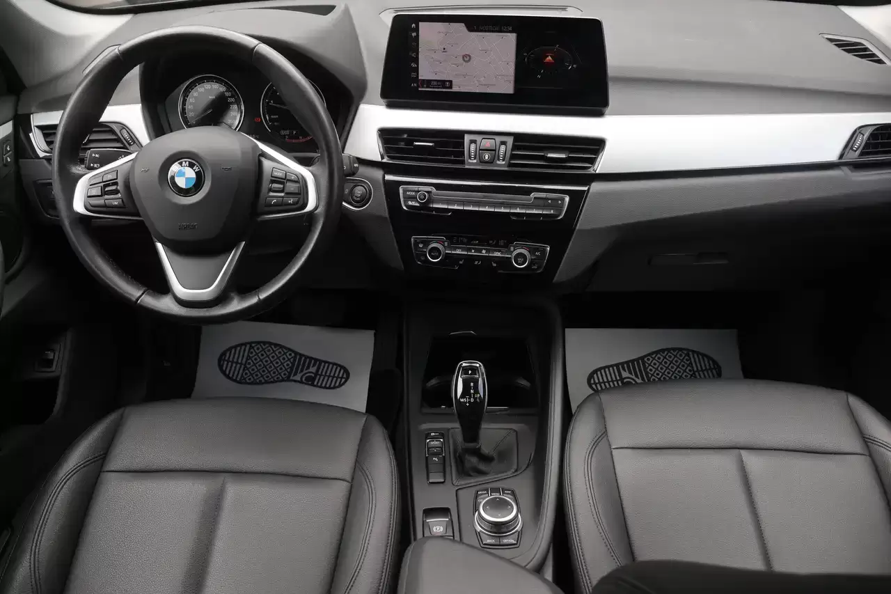 BMW X1 X1 1.5iA sDrive18 Leder LED Camera CruiseC Garantie*