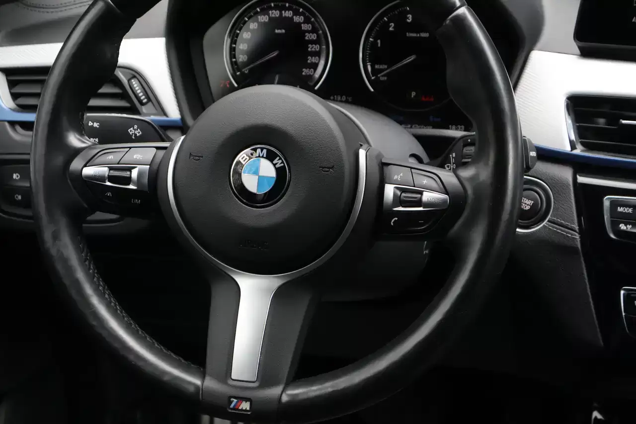 BMW X1 X1 PHEV 1.5iA xDrive25e M-Pack Pano ACC Garantie*