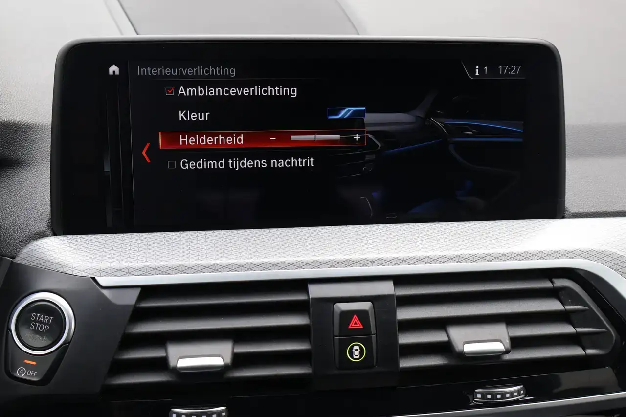BMW X3 X3 2.0 xDrive20dA M-PACK 360C Head-up LijnAssist Memory Garantie *