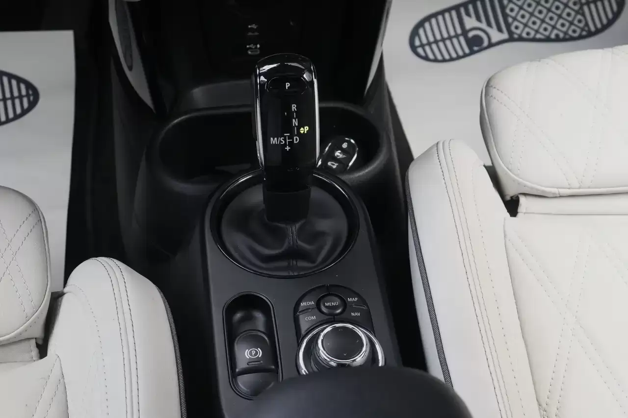 MINI Cooper S 2.0AS DCT Pano ACC Keyless Leder Navi Garantie*