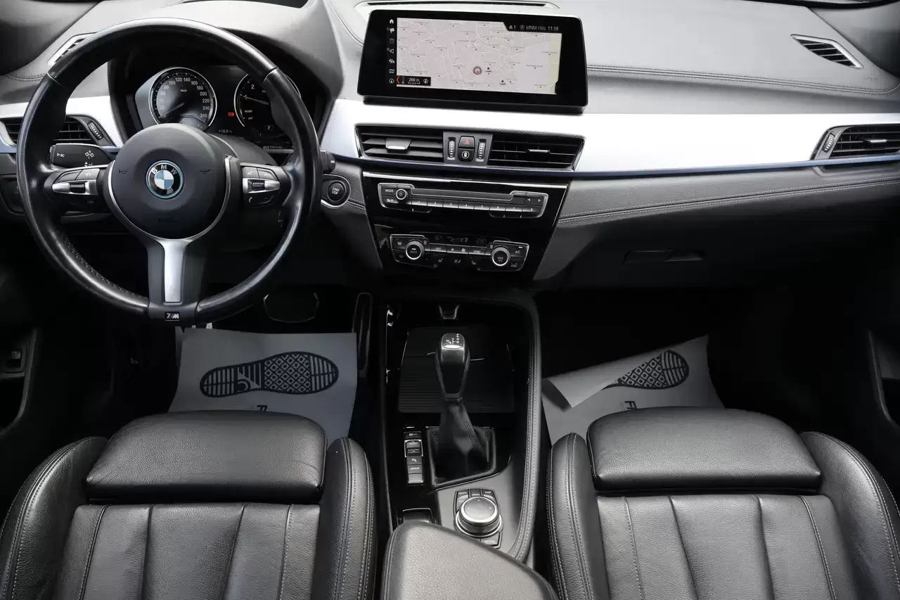 BMW X2 xDrive25e M-pack PANO BTW Head/Up Keyless Garantie