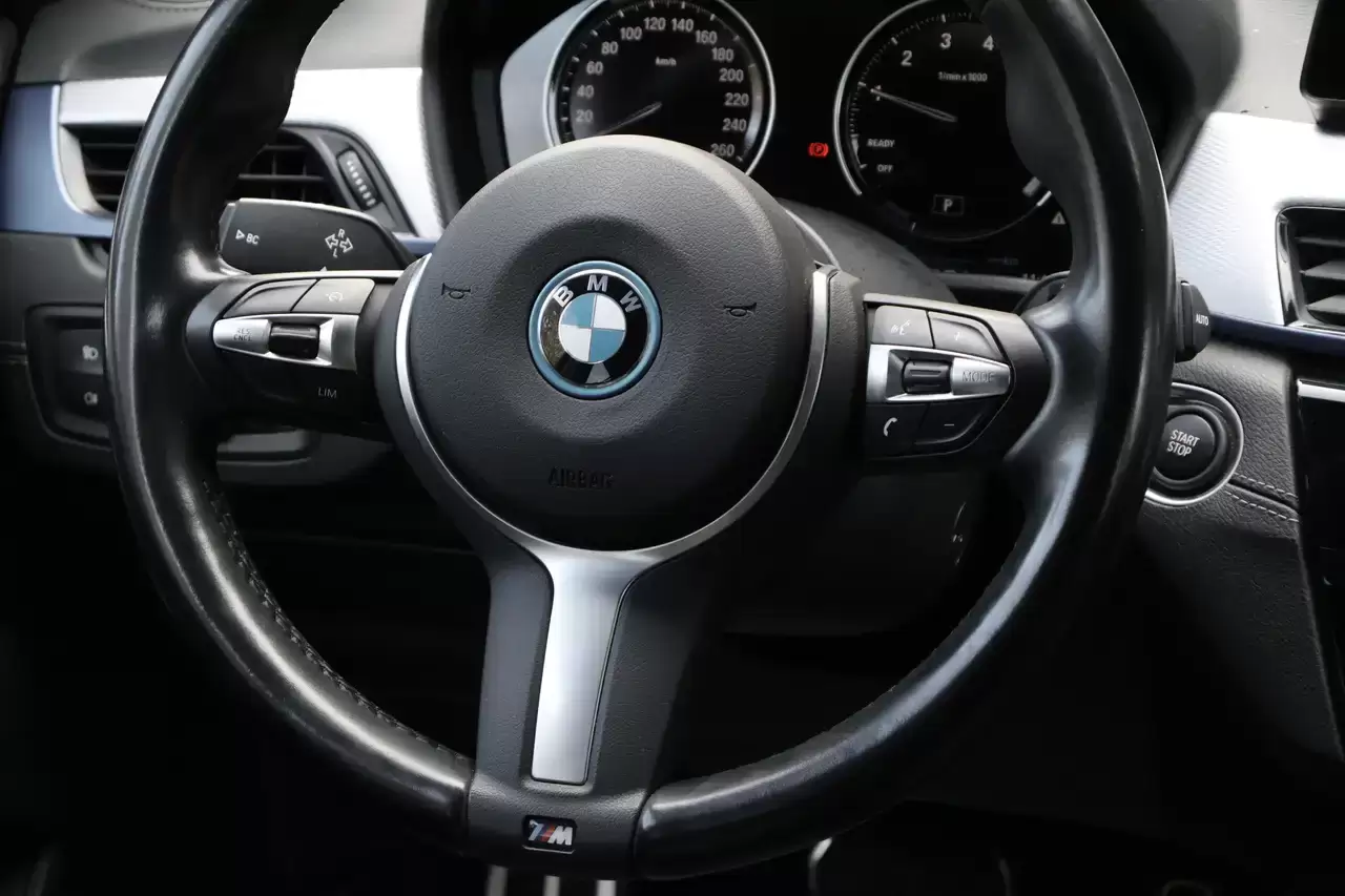 BMW X2 xDrive25e M-pack PANO BTW Head/Up Keyless Garantie