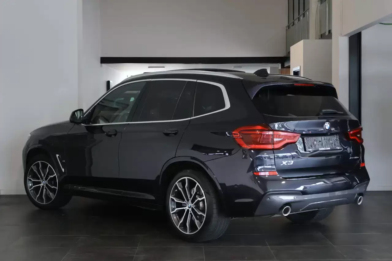 BMW X3 X3 PHEV 2.0iAS xDrive30e M-Pack Pano ACC Garantie*