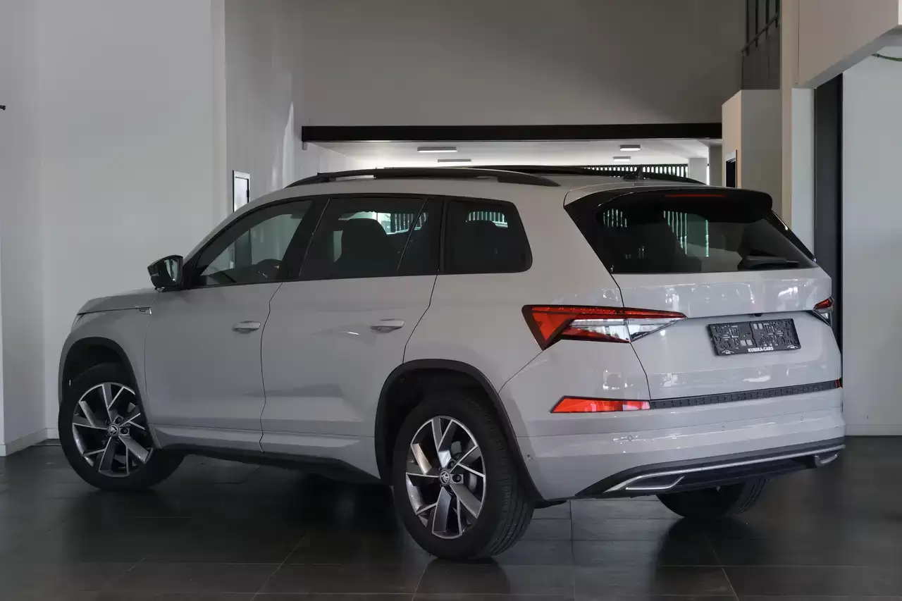 Skoda Kodiaq Kodiaq 1.5 TSI ACT Sportline II DSG Pano 360° Garantie*