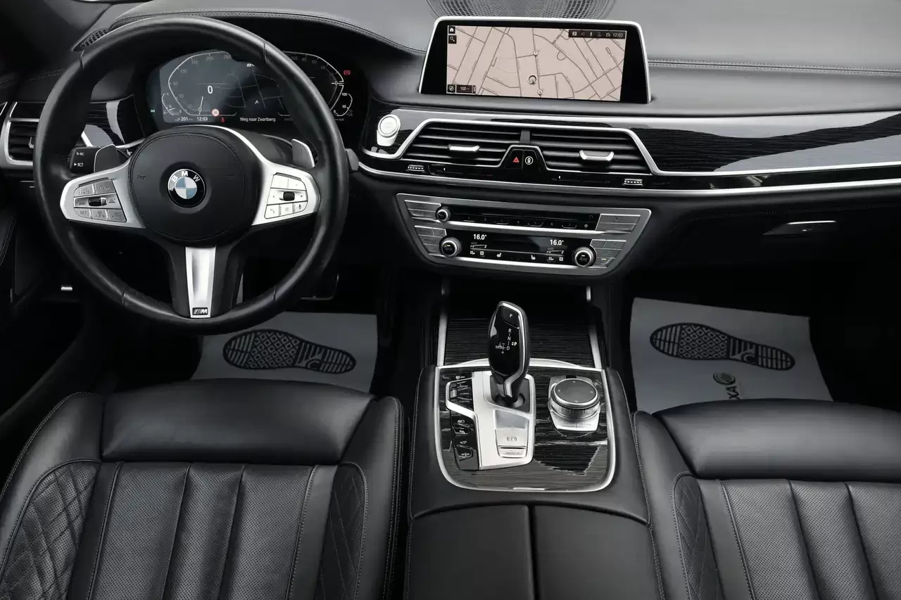 BMW 745 745eAS PHEV M-Pack ACC Pano BTW* Memory Garantie*