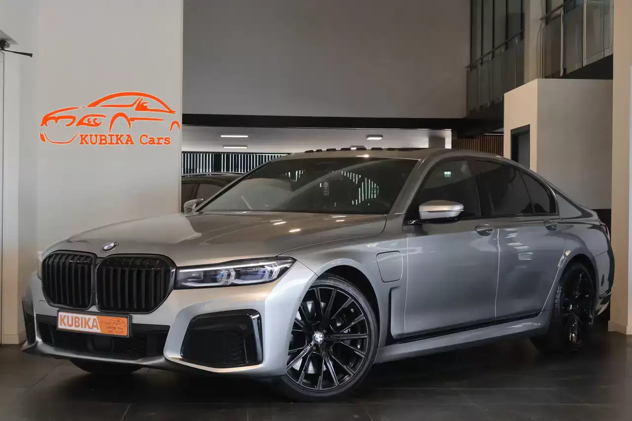 BMW 745 745eAS PHEV M-Pack ACC Pano BTW* Memory Garantie*