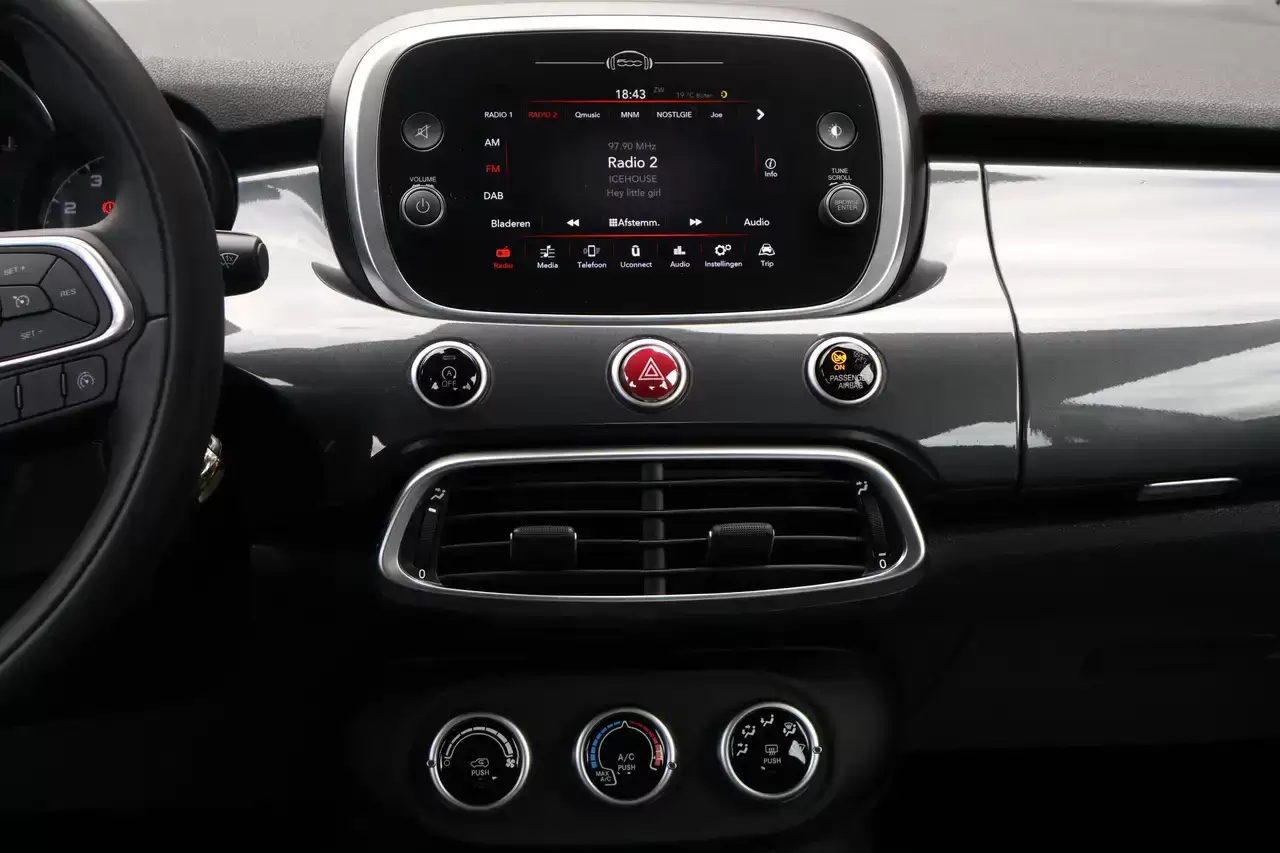 Fiat 500X 500X 1.6i CruiseC Airco ParkS LijnAssist Garantie *