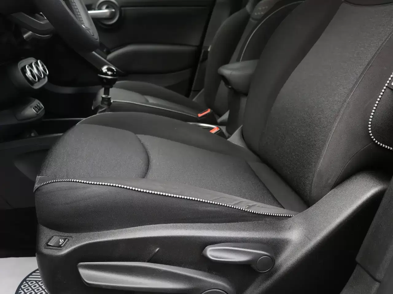 Fiat 500X 500X 1.6i CruiseC Airco ParkS LijnAssist Garantie *
