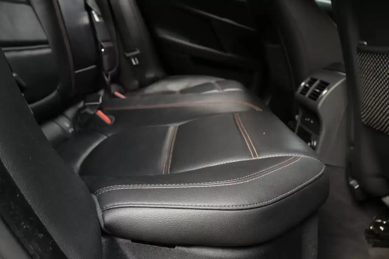 Jaguar XE XE 2.0 D Prestige LijnA Keyless LED Cam Garantie *
