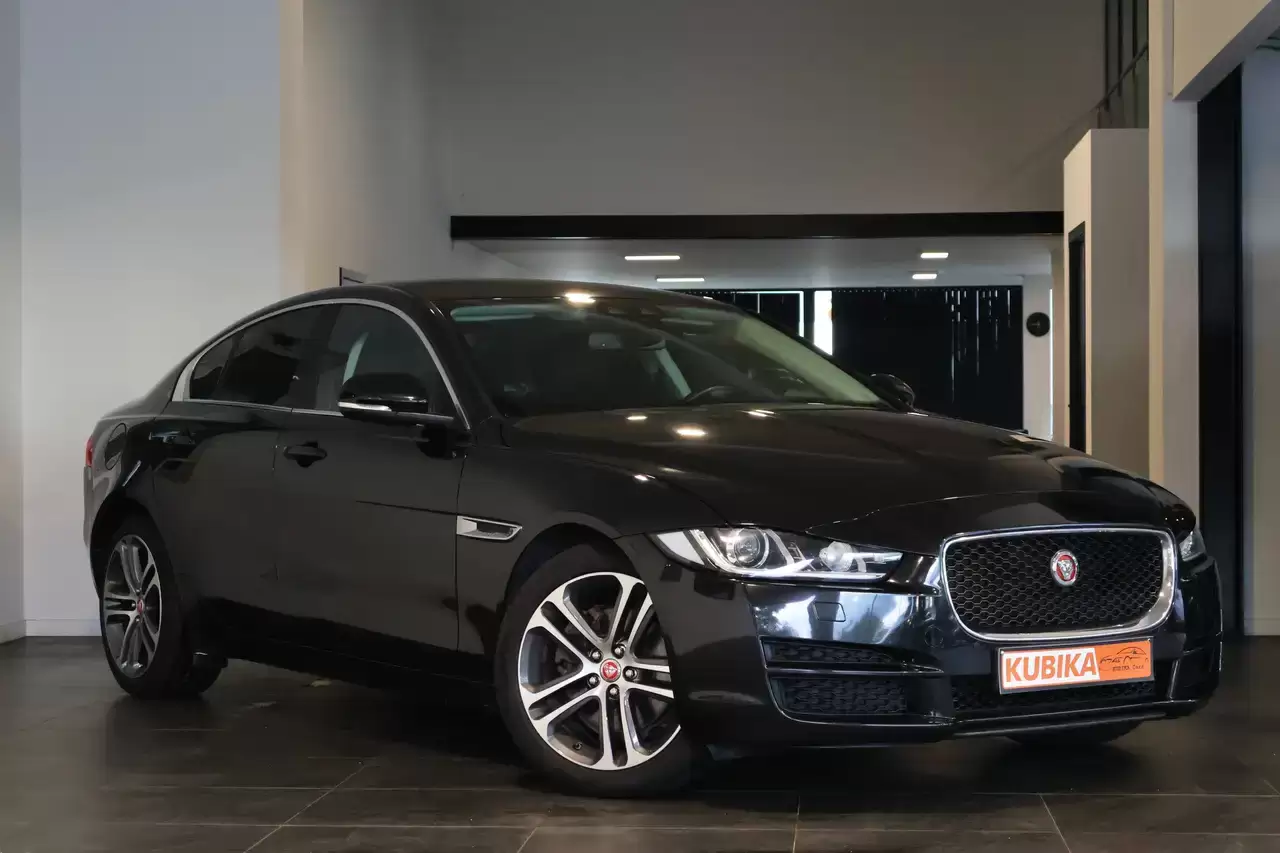 Jaguar XE XE 2.0 D Prestige LijnA Keyless LED Cam Garantie *