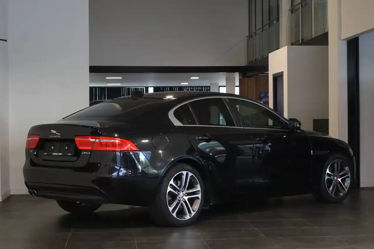 Jaguar XE XE 2.0 D Prestige LijnA Keyless LED Cam Garantie *