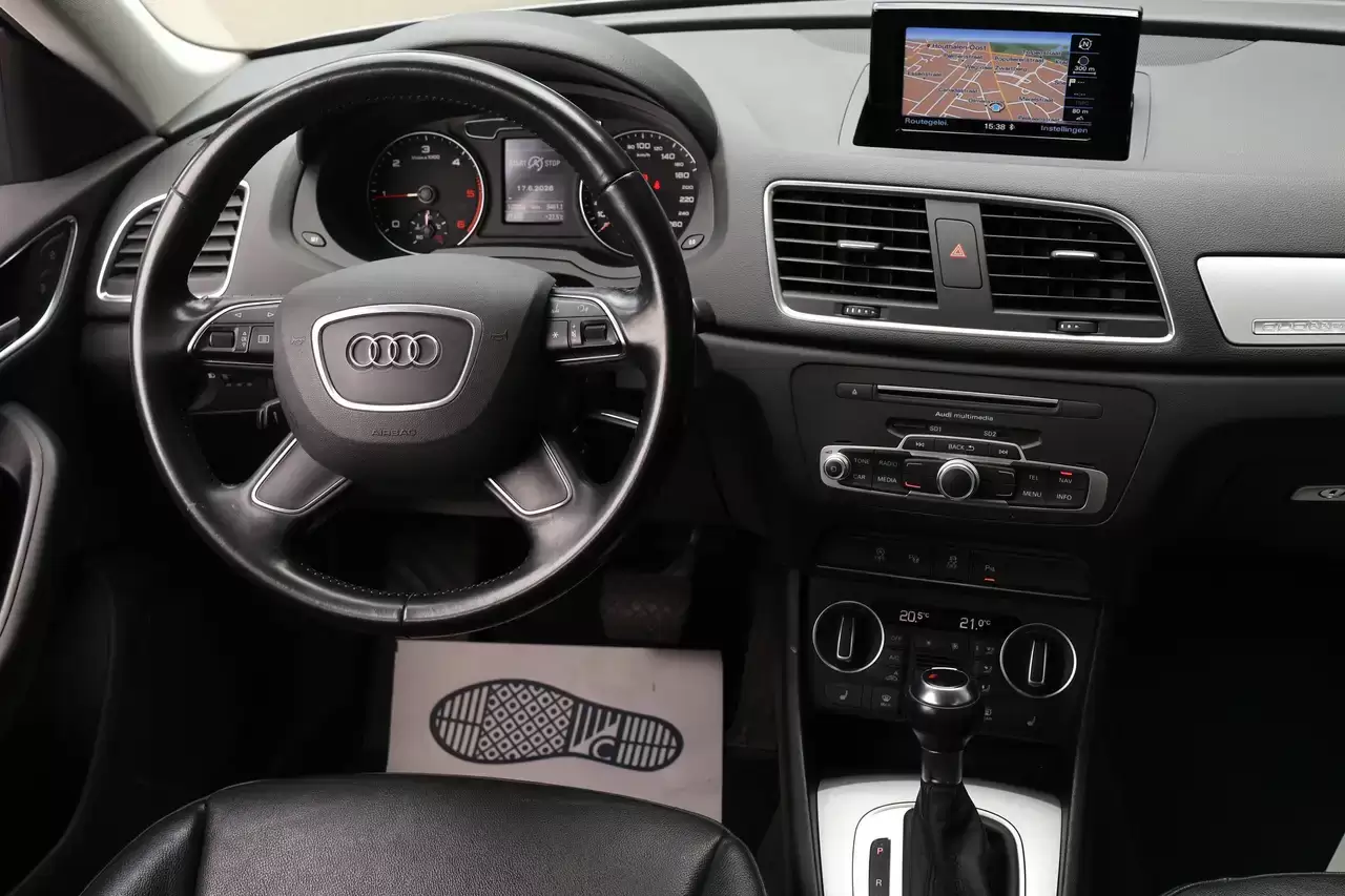 Audi Q3 Q3 2.0 TDi Quattro S tronic Navi Airco Trekhaak Garantie *