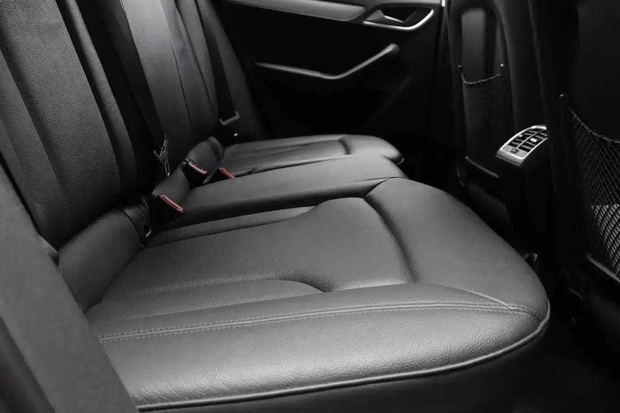 Audi Q3 Q3 2.0 TDi Quattro S tronic Navi Airco Trekhaak Garantie *