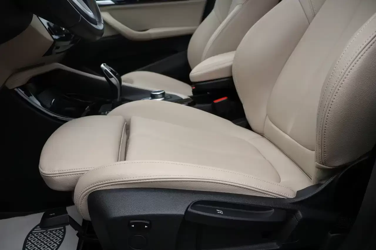 BMW X1 X1 1.5iA sDrive18