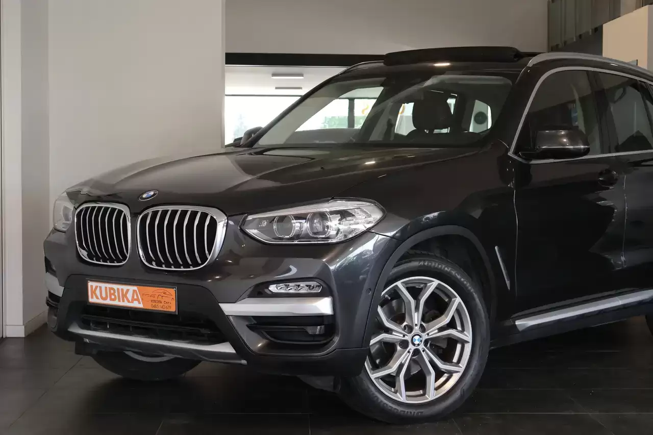 BMW X3 X3 2.0 dA sDrive18 PANO LED Camera Keyless Garantie *