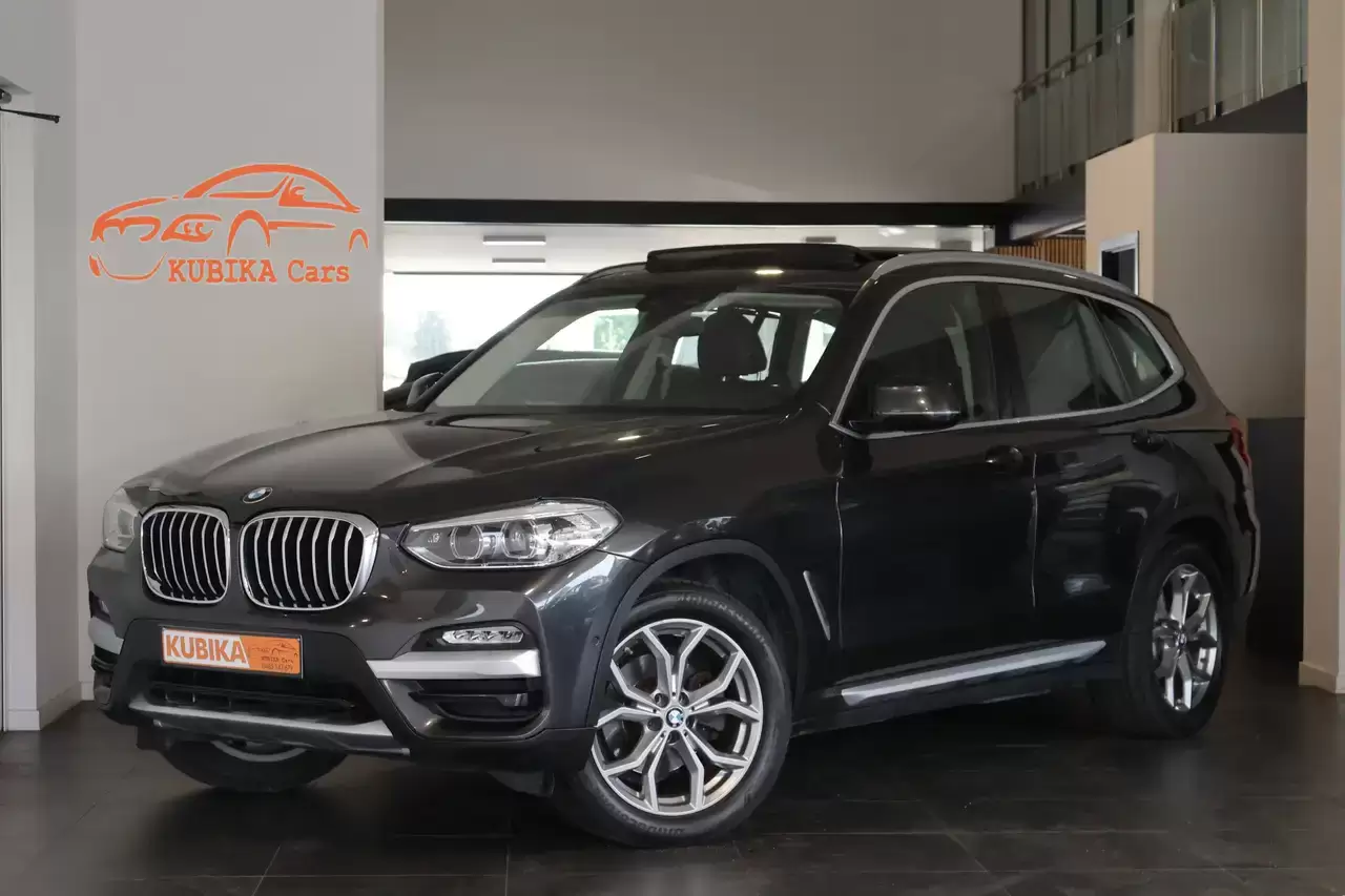 BMW X3 X3 2.0 dA sDrive18 PANO LED Camera Keyless Garantie *
