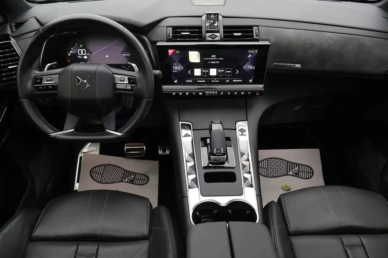 DS Automobiles DS 7 Crossback DS 7 CROSSBACK 1.5 BlueHDi Opera ACC Pano Garantie*