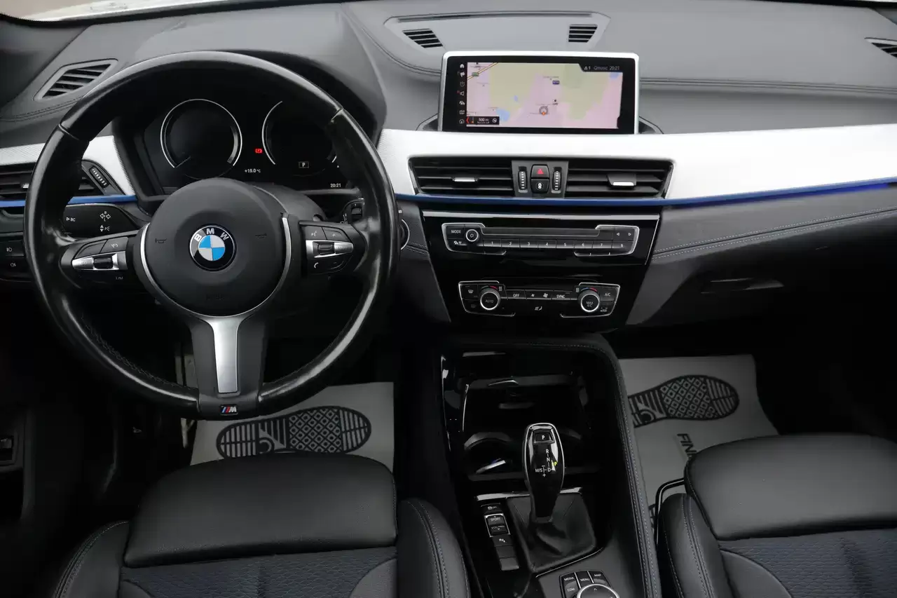 BMW X1 X1 2.0 dA sDrive18 M-Pack Half Leder Garantie*