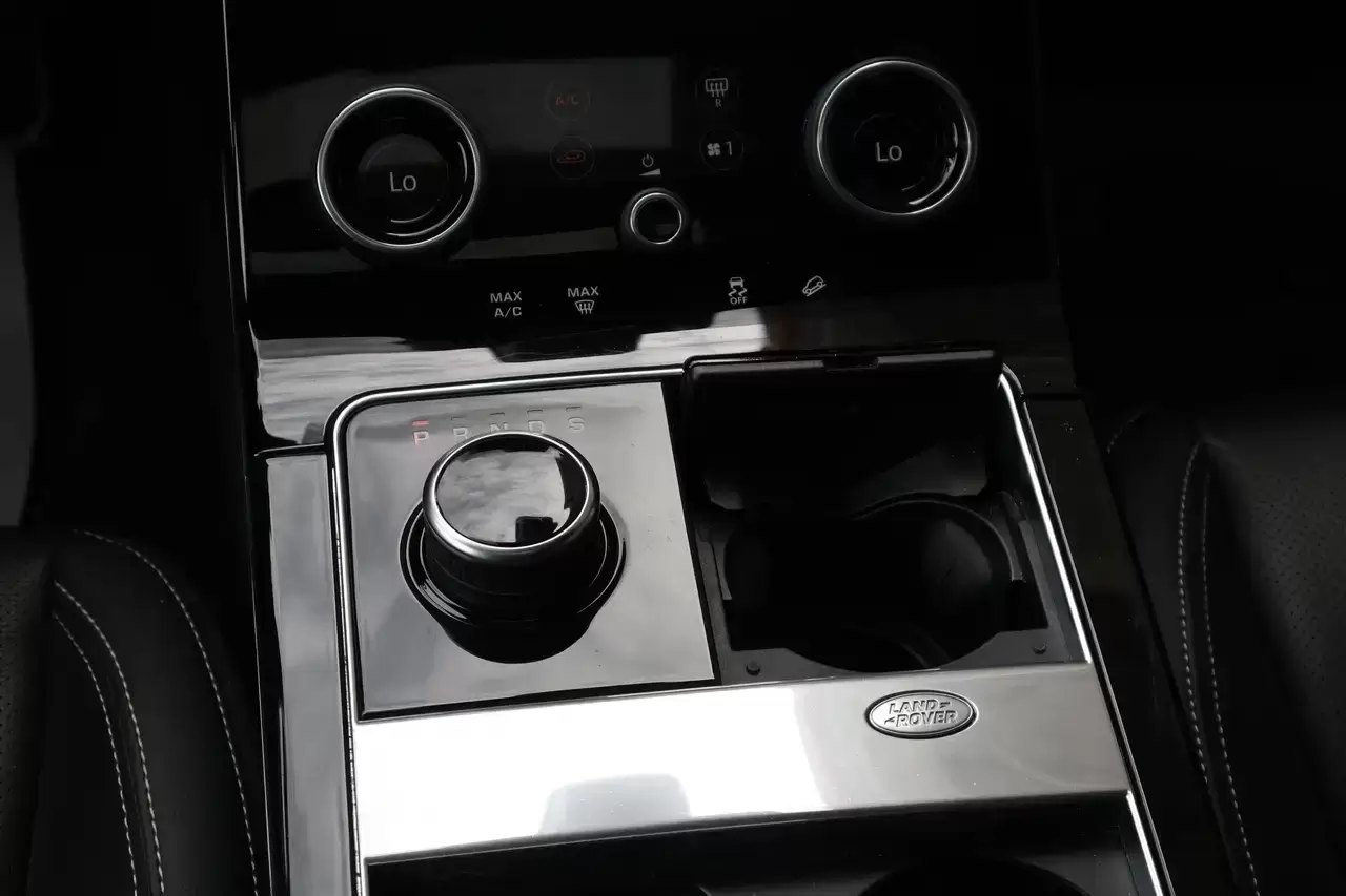 Land Rover Range Rover Velar Velar 2.0 TD4 R-Dynamic S Pano DodeH LijnA Garantie*