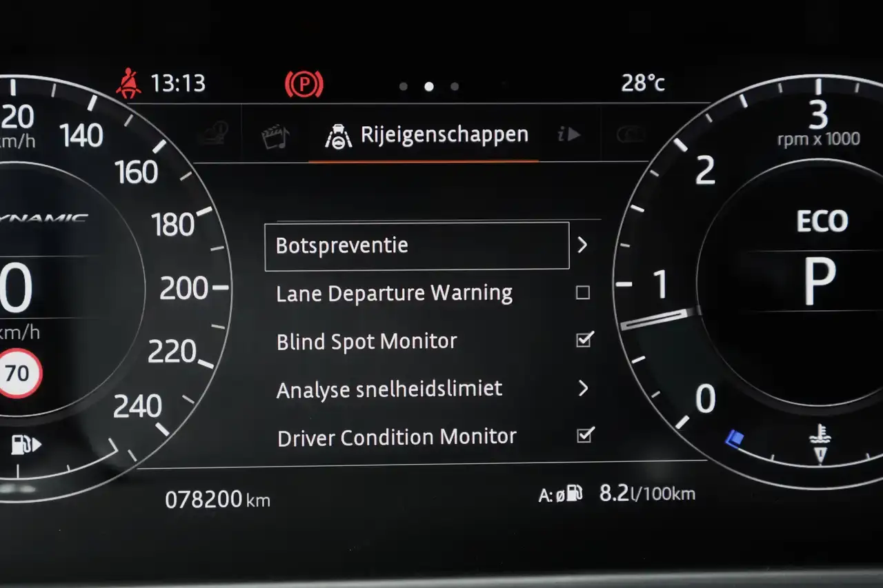 Land Rover Range Rover Velar Velar 2.0 TD4 R-Dynamic S Pano DodeH LijnA Garantie*